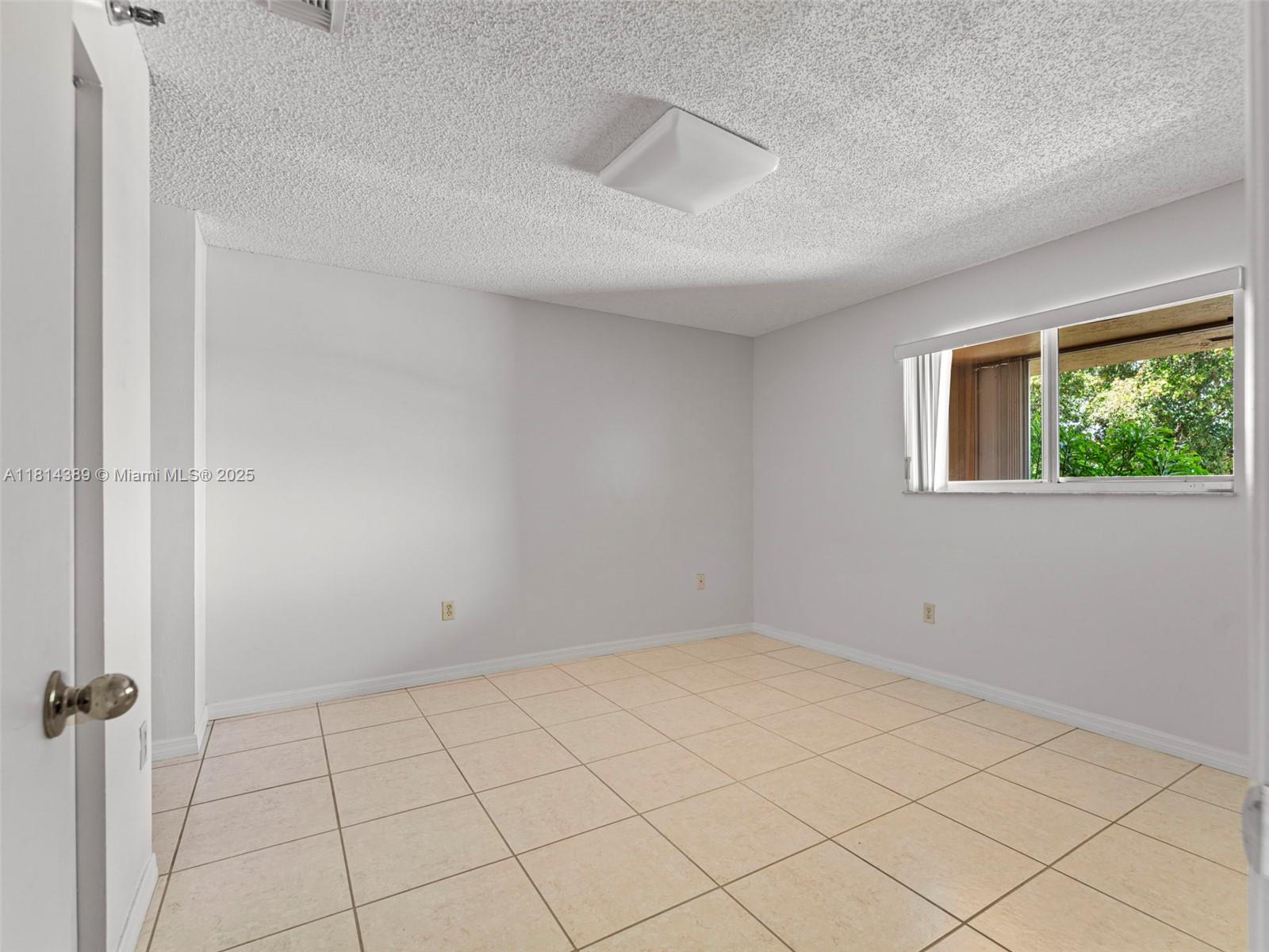 EL GRECO CONDO - Residential