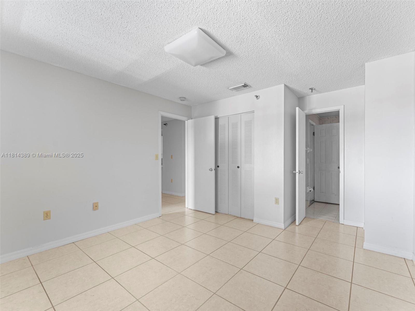 EL GRECO CONDO - Residential