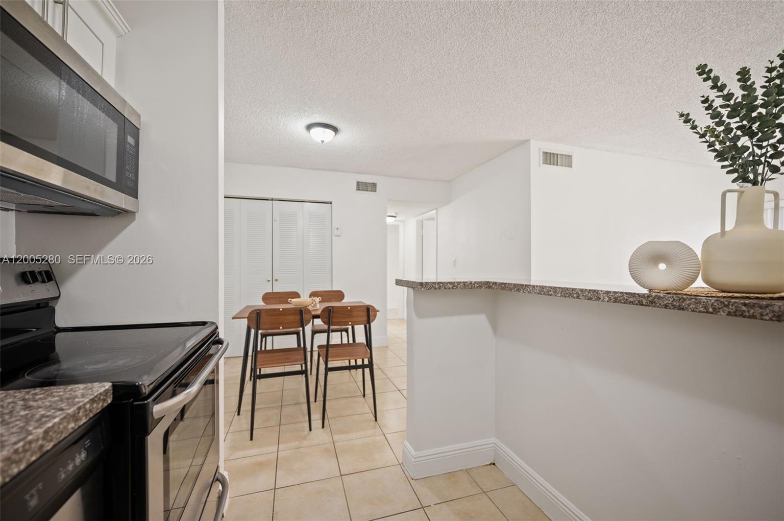 VILLA BELLINI CONDO - Residential