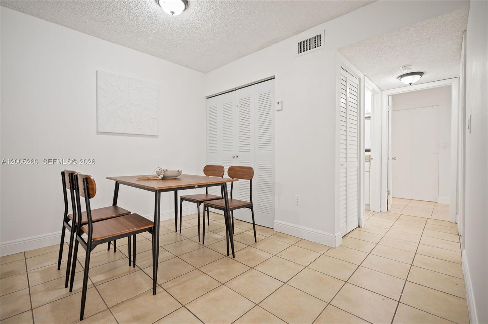 VILLA BELLINI CONDO - Residential