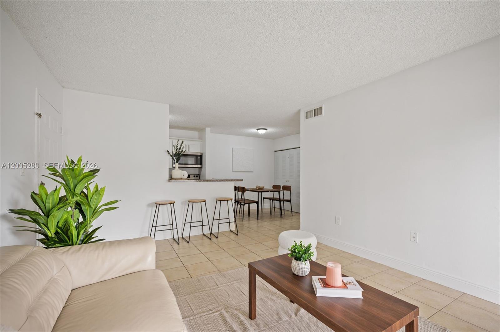 VILLA BELLINI CONDO - Residential