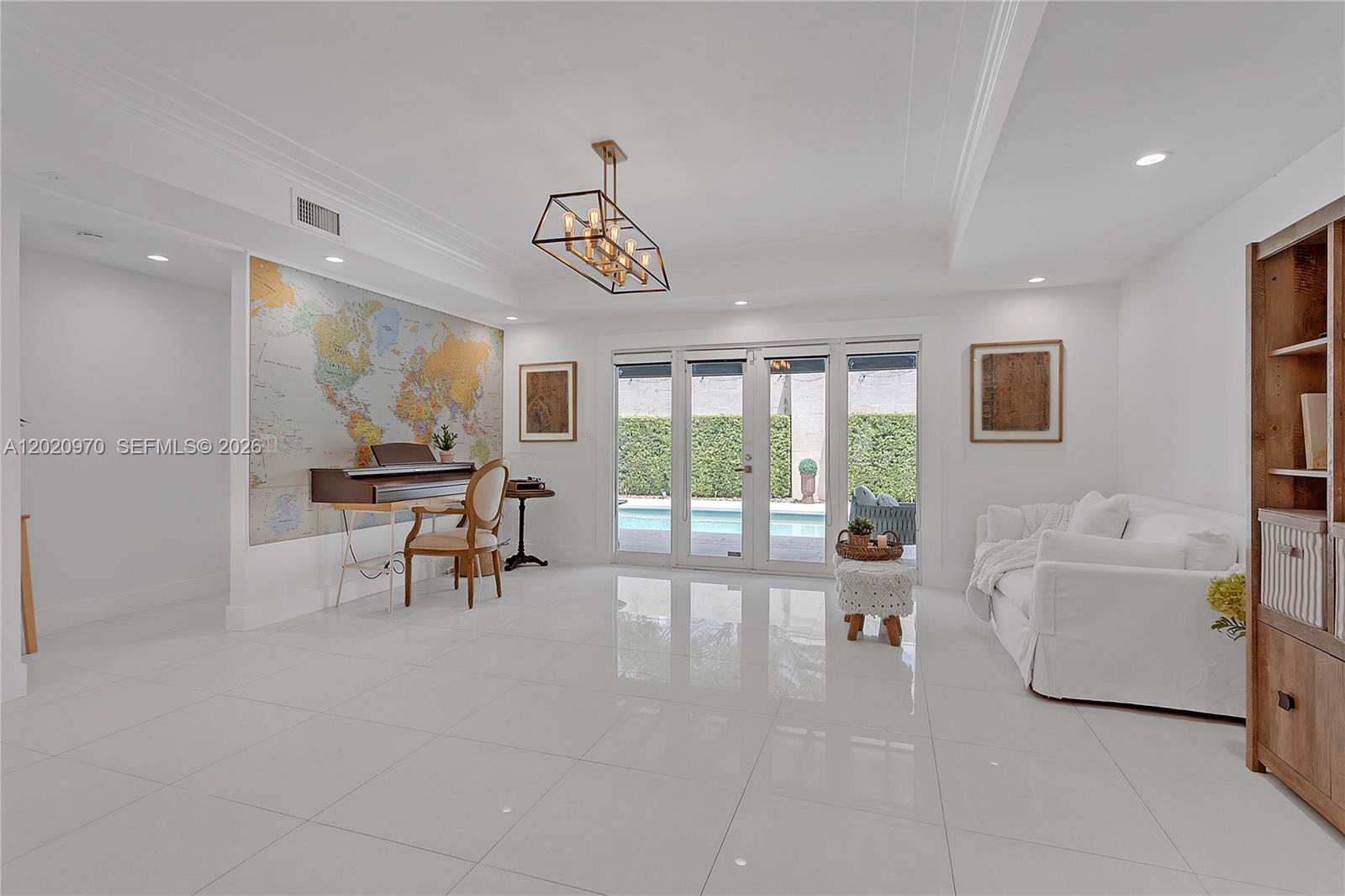 BAY HEIGHTS 1ST ADDN - Residential