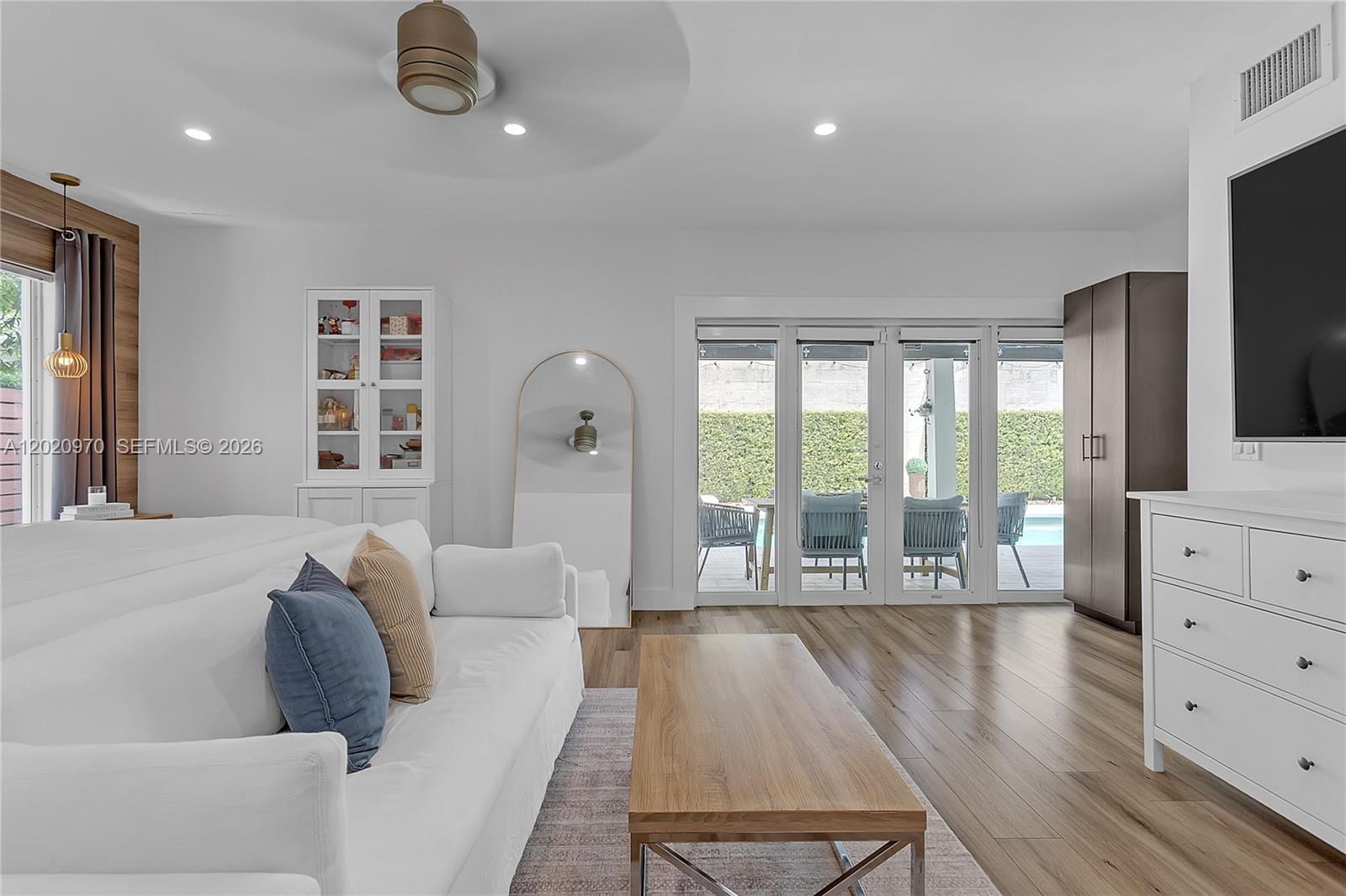 BAY HEIGHTS 1ST ADDN - Residential