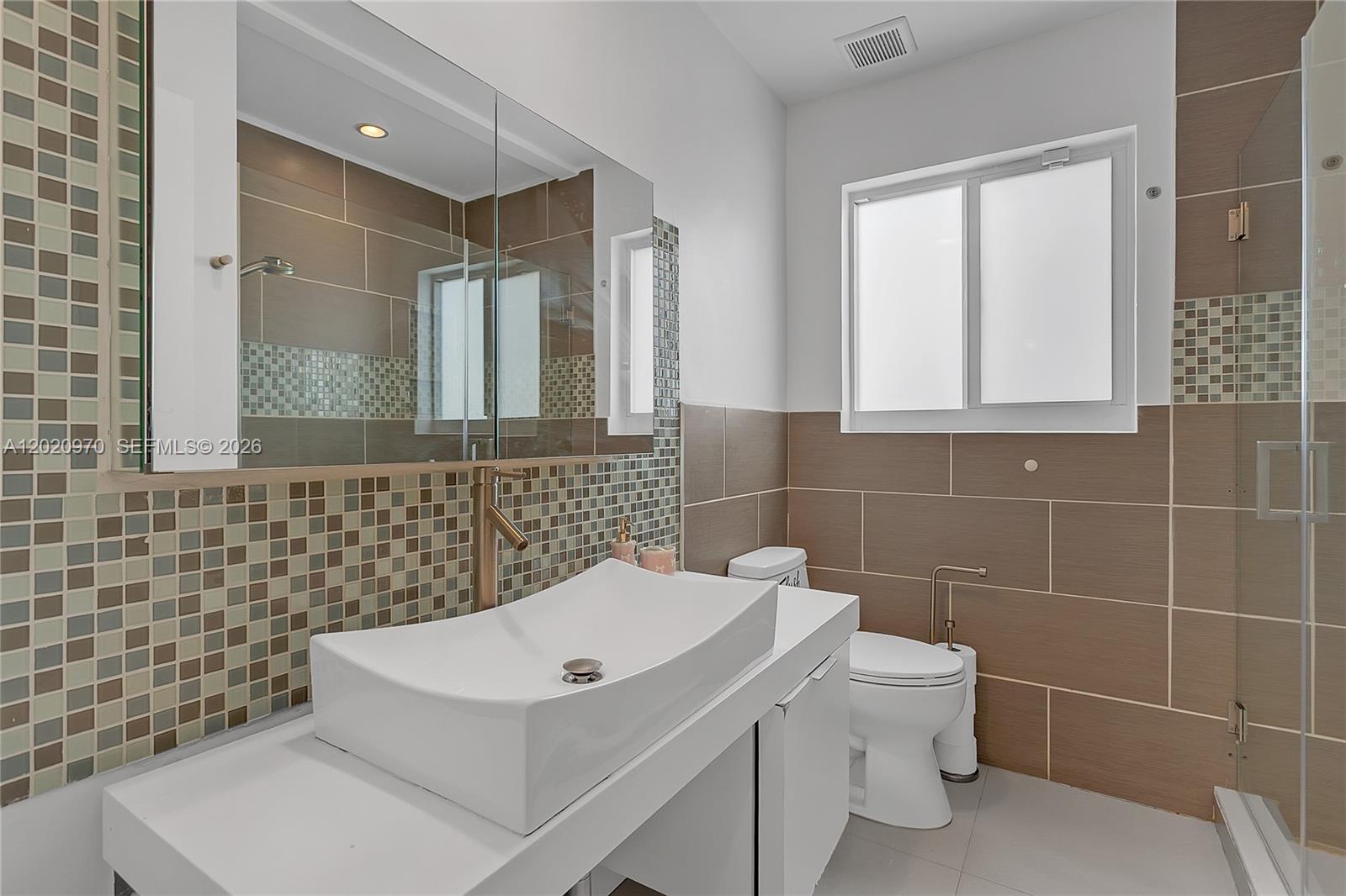 BAY HEIGHTS 1ST ADDN - Residential