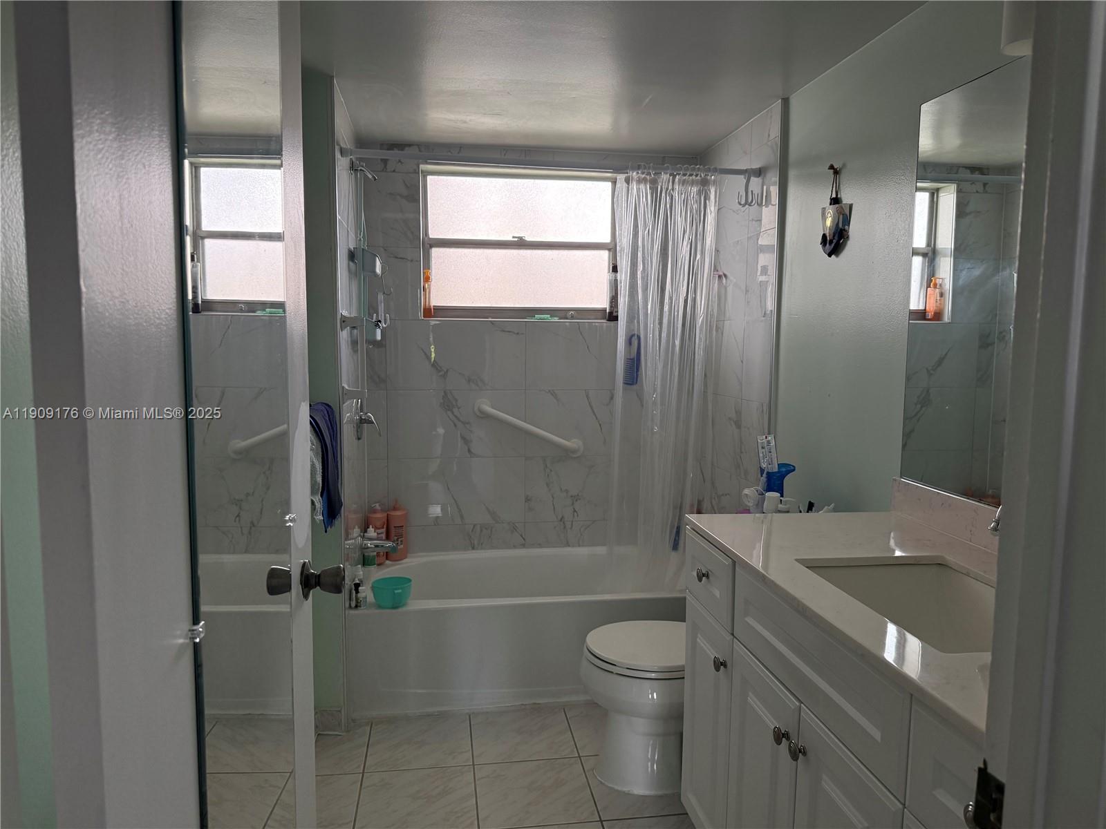 VIEWPOINTE CONDO - Residential