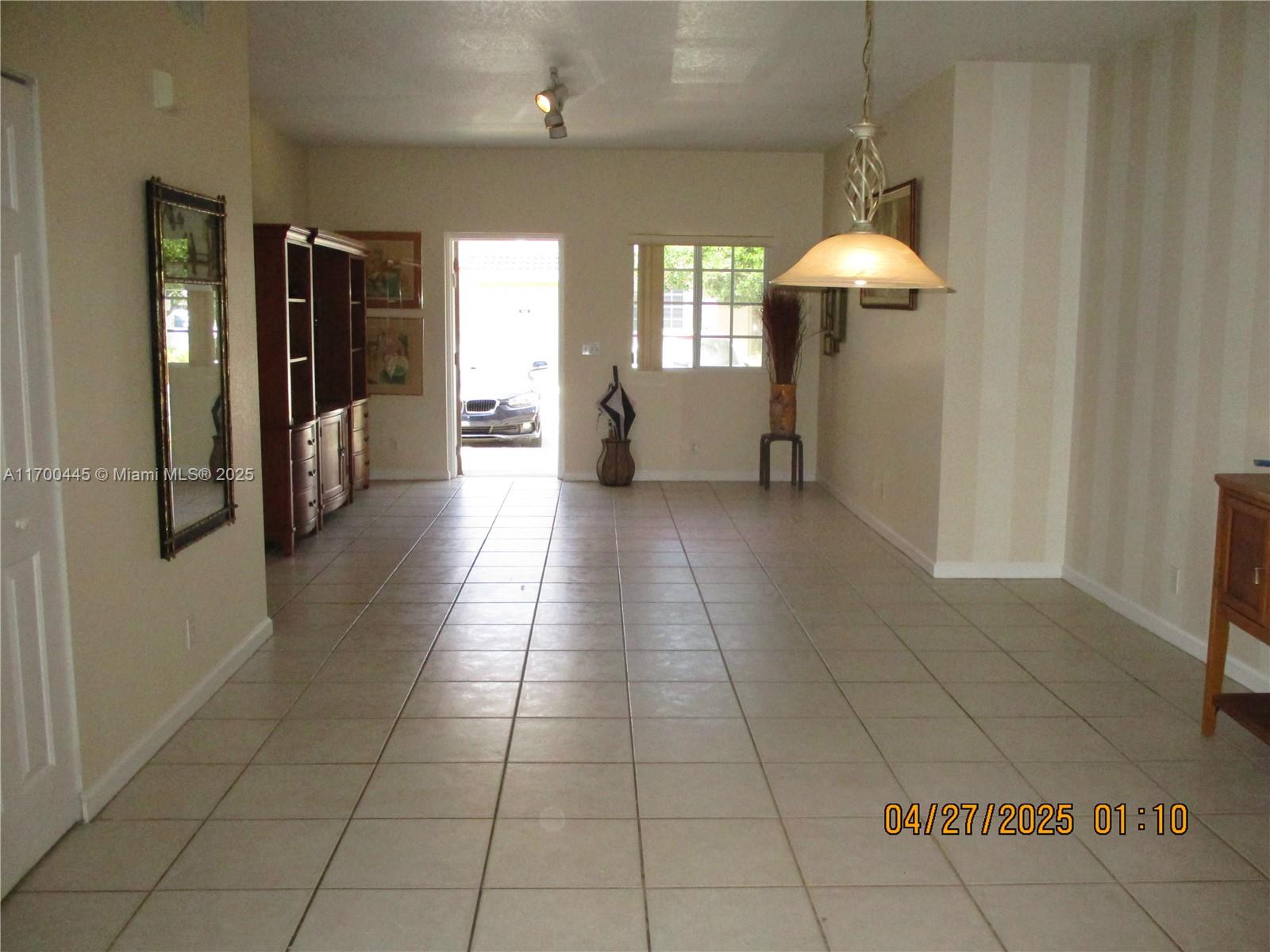 WASHINGTON PALMS CONDO - Residential Lease