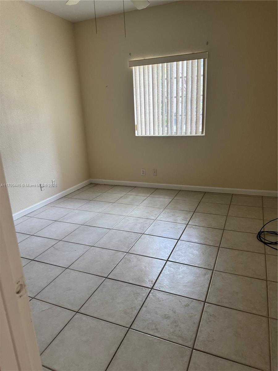 WASHINGTON PALMS CONDO - Residential Lease