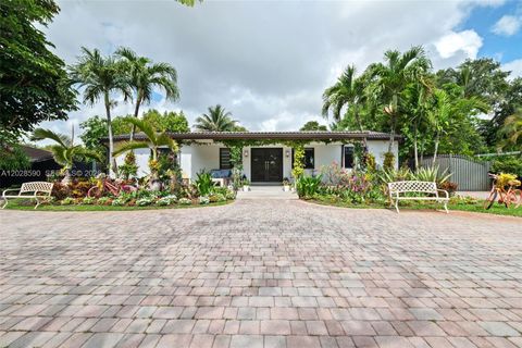 Photo of 13700 N Miami Ave, Miami, FL 33168 (MLS # A12028590)