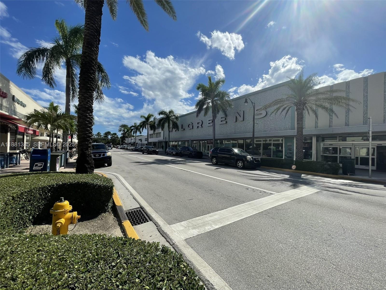 WELWORTH CONDO - Residential