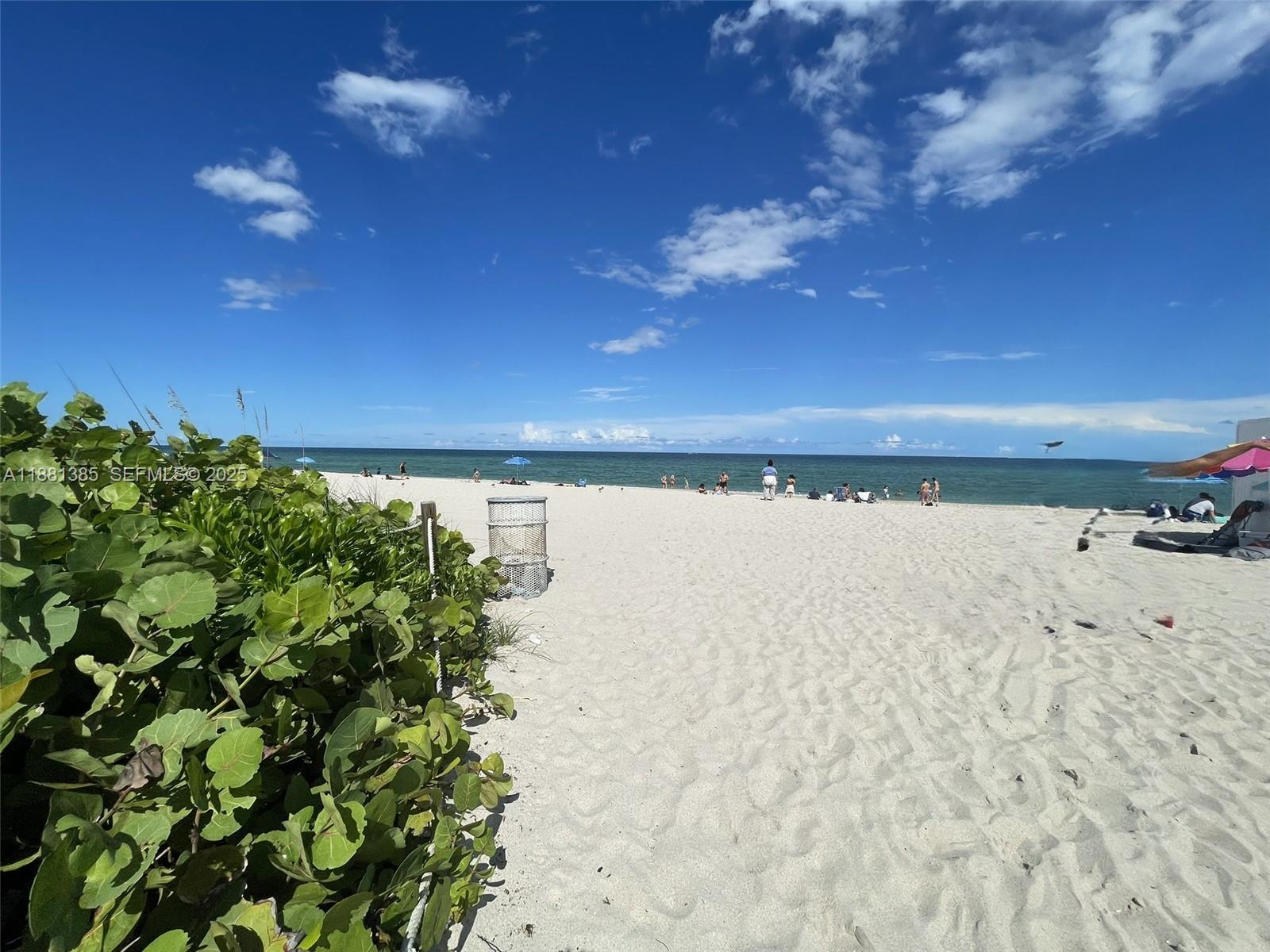 WELWORTH CONDO - Residential