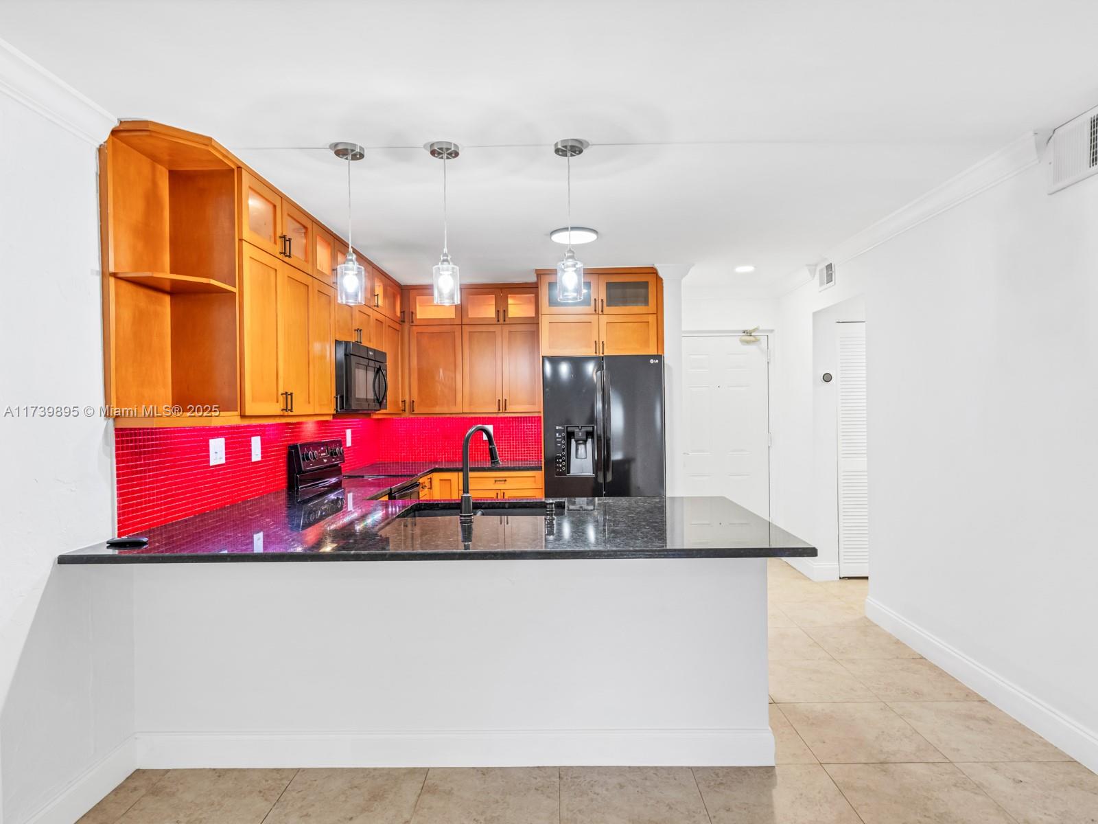 THE BERKELEY CONDO - Residential