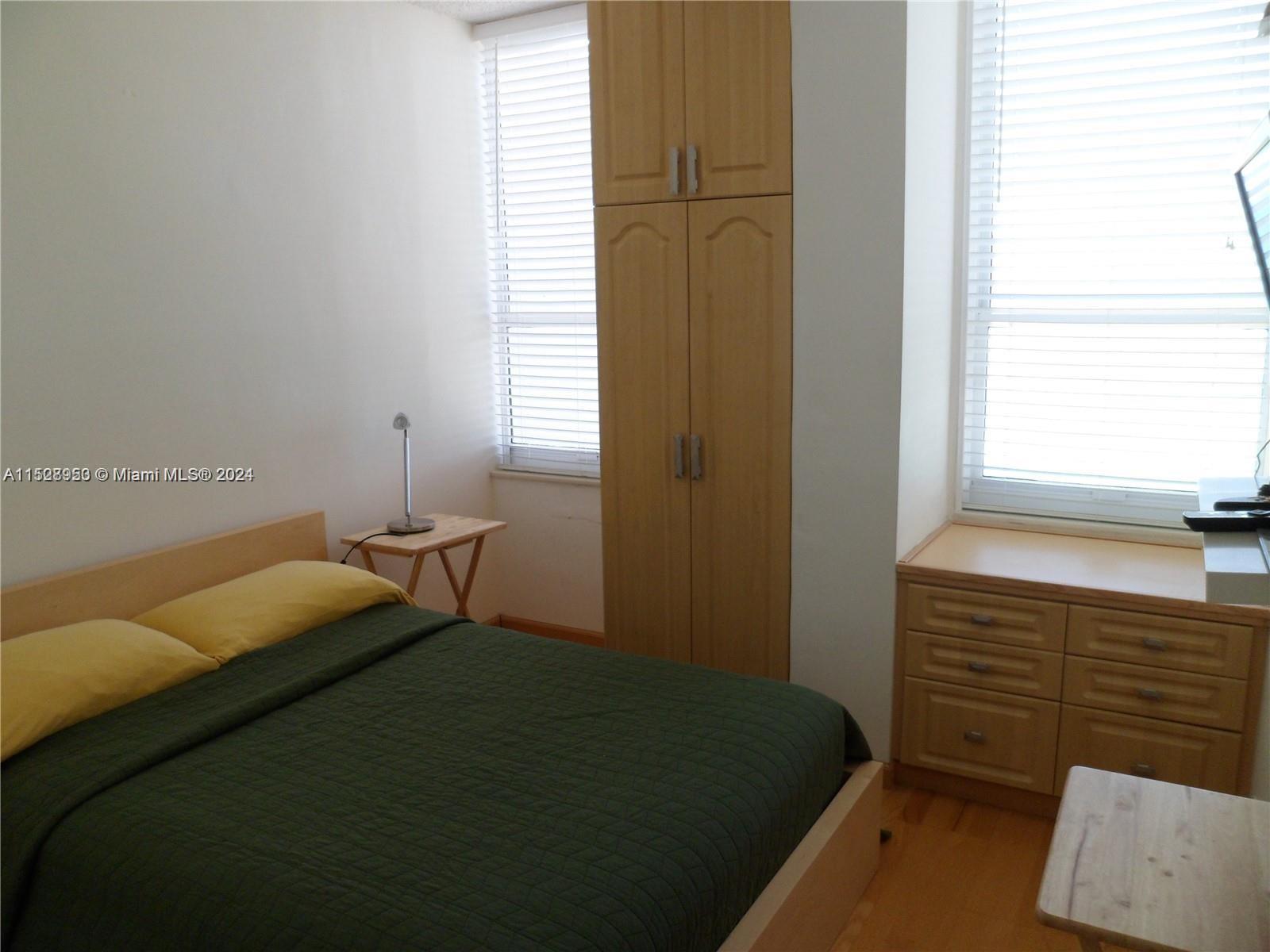 ALEXANDER TOWERS CONDO - Residential Lease