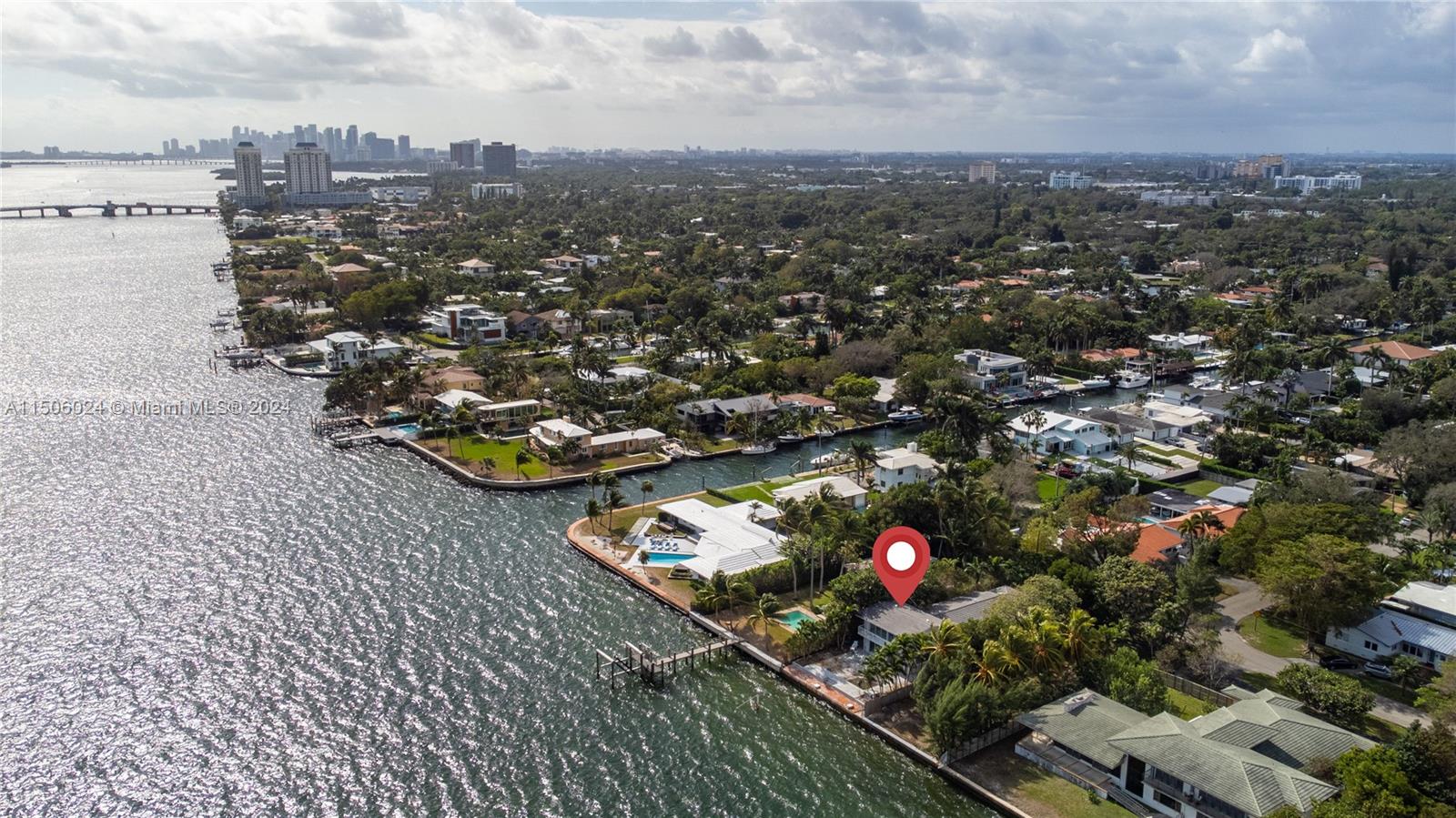 WATERSEDGE - Residential