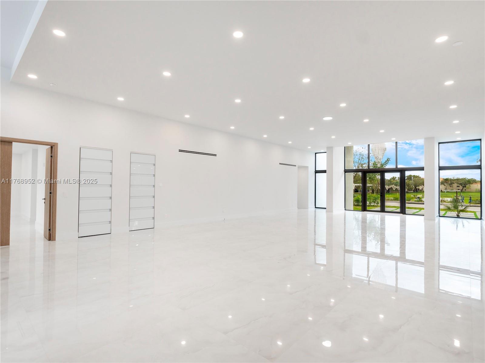 ANDREWS & BIGMAN SUB - Residential