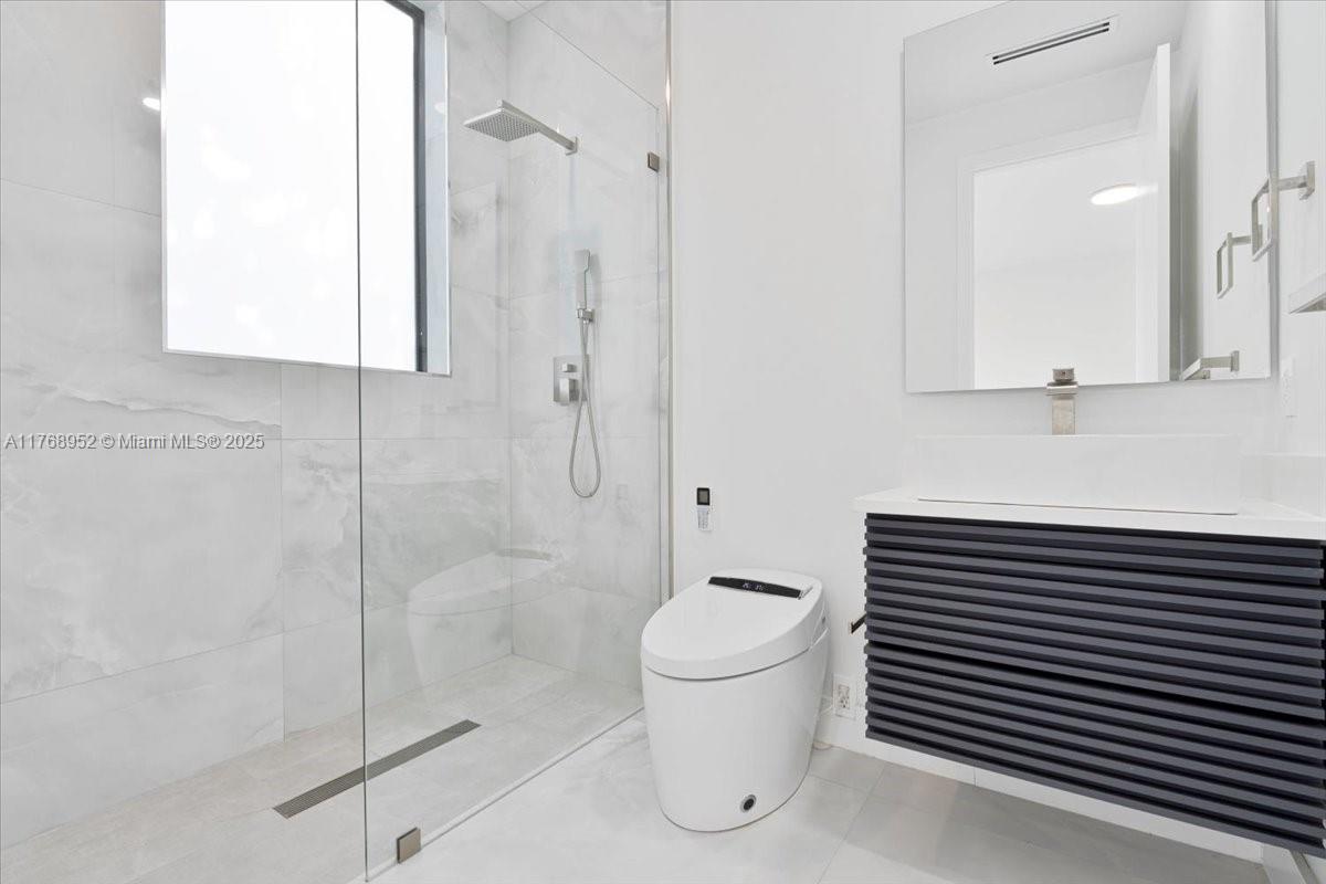 ANDREWS & BIGMAN SUB - Residential
