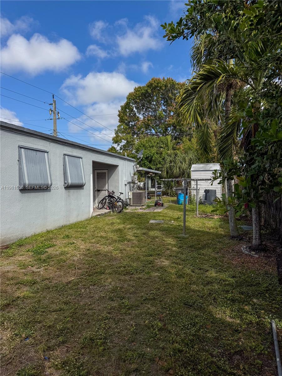 HYDE PARK FIRST SEC - Residential