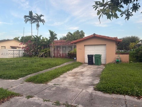 Photo of 9590 SW 19th St, Miami, FL 33165 (MLS # A12056096)
