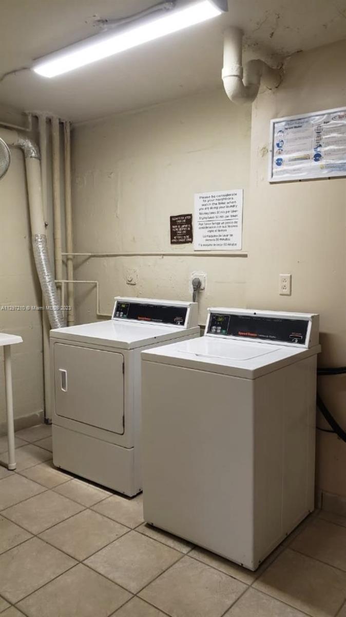 DE SOTO PARK CONDO - Residential