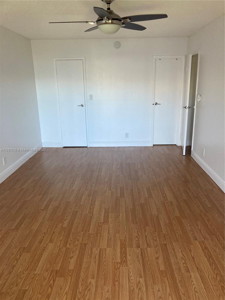 DE SOTO PARK CONDO - Residential