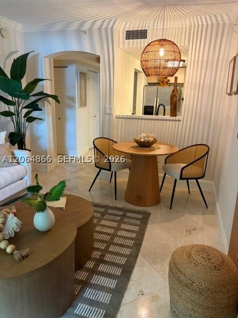 2951 S Bayshore Dr 212
