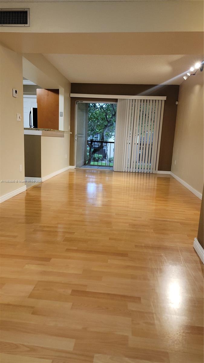 KENDALL ACRES WEST CONDO - Residential Lease