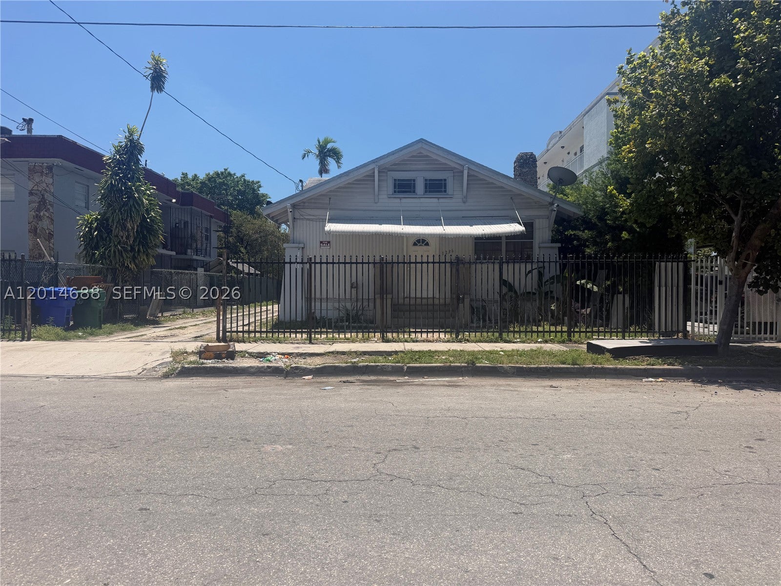 1236 NW 5th St, Miami FL 33125