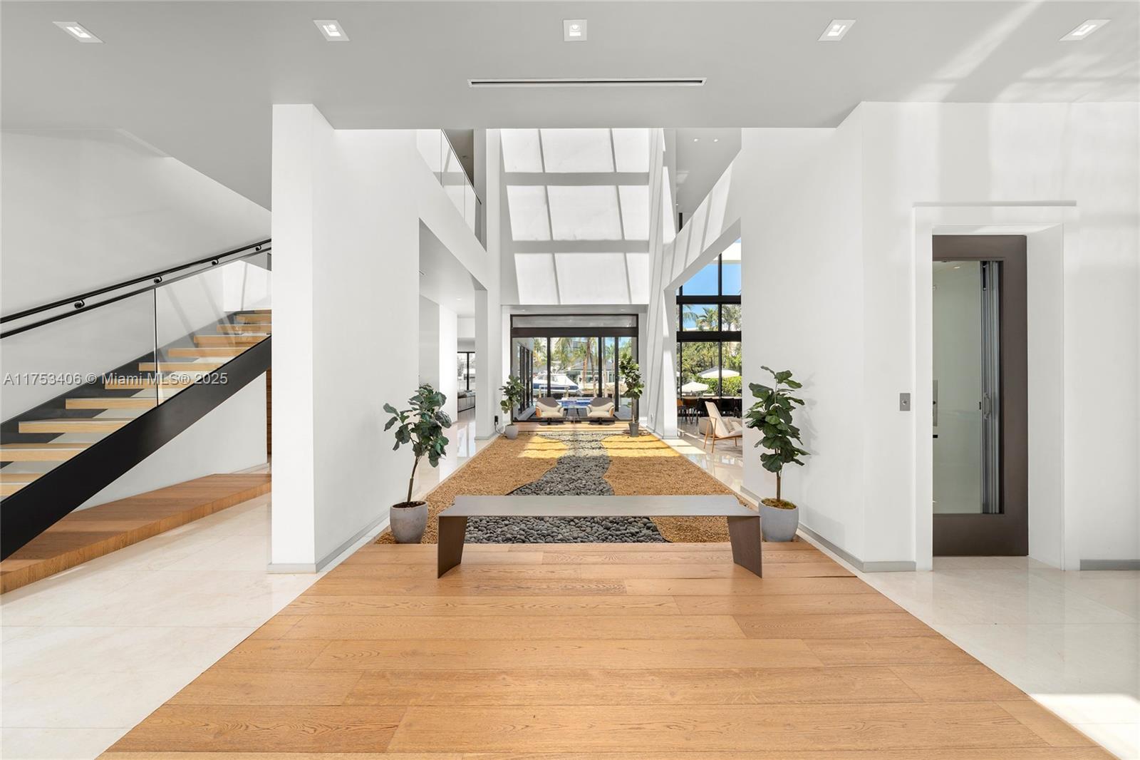 GOLDEN ISLES SEC - Residential