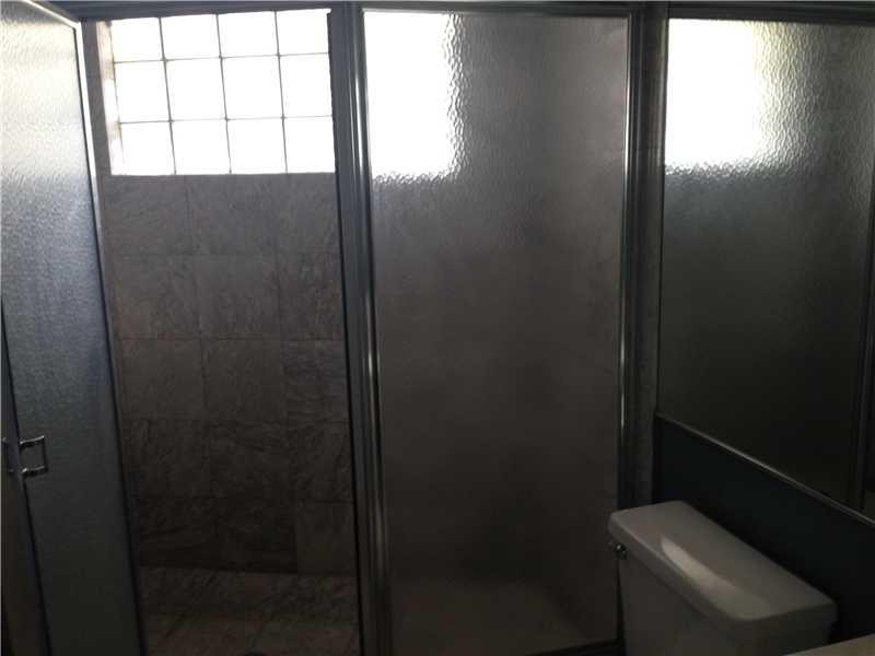 INTRACOASTAL POINT CONDO - Residential Lease