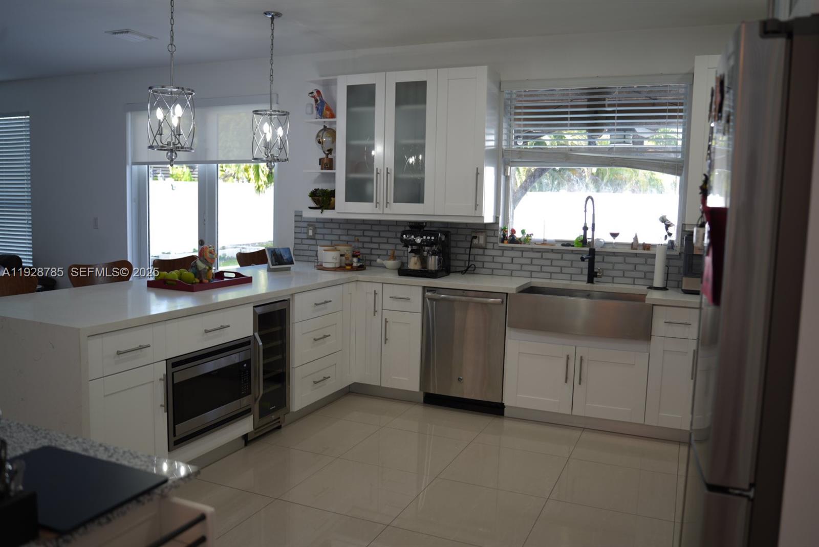 KENDALL COMMONS RESIDENTI - Residential