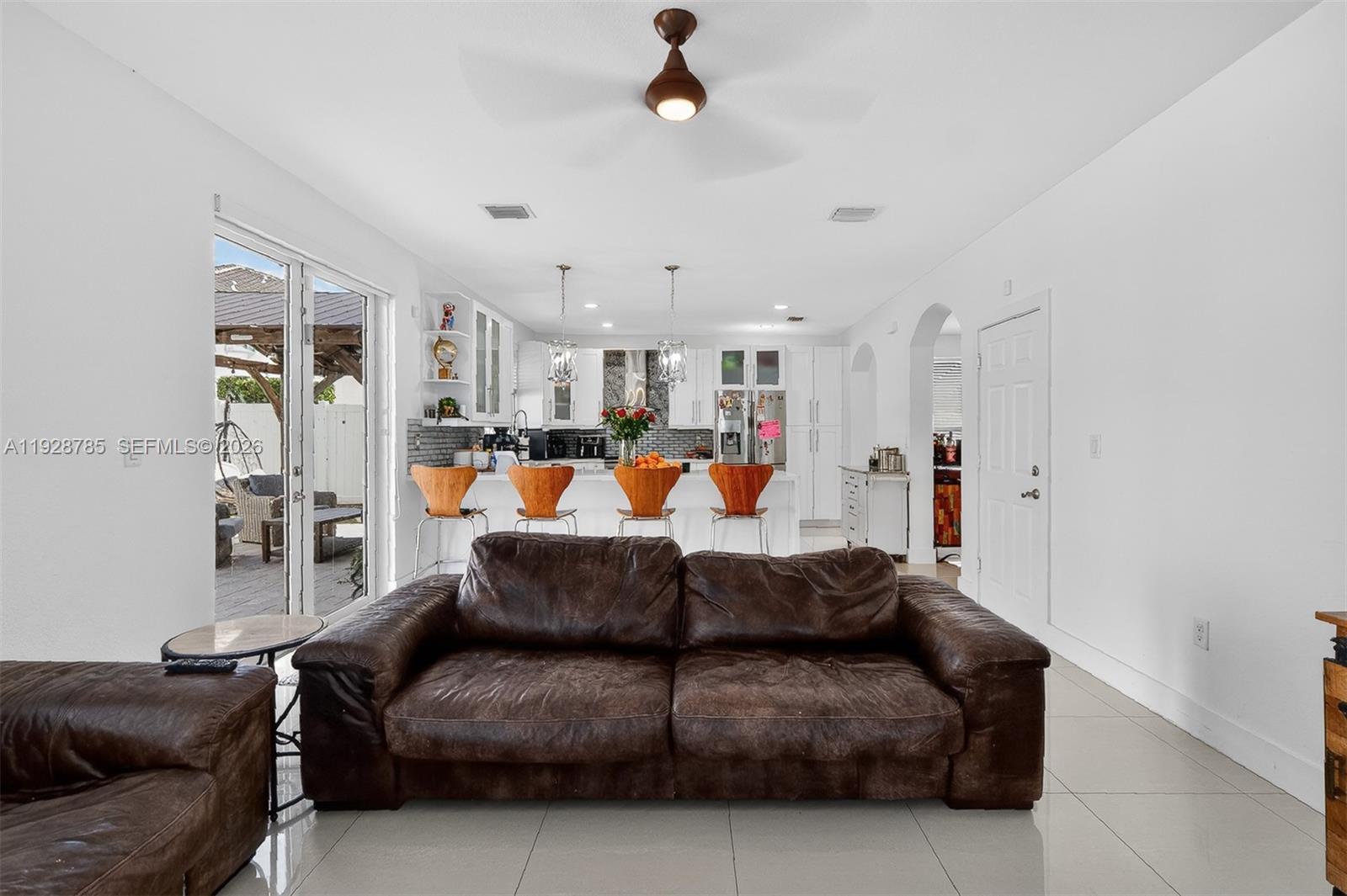 KENDALL COMMONS RESIDENTI - Residential