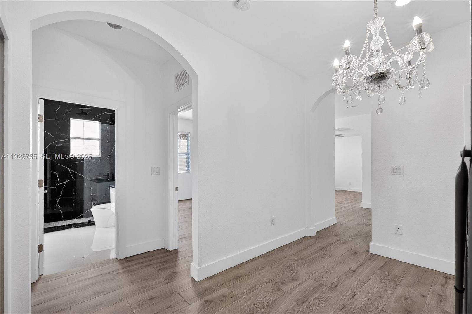 KENDALL COMMONS RESIDENTI - Residential