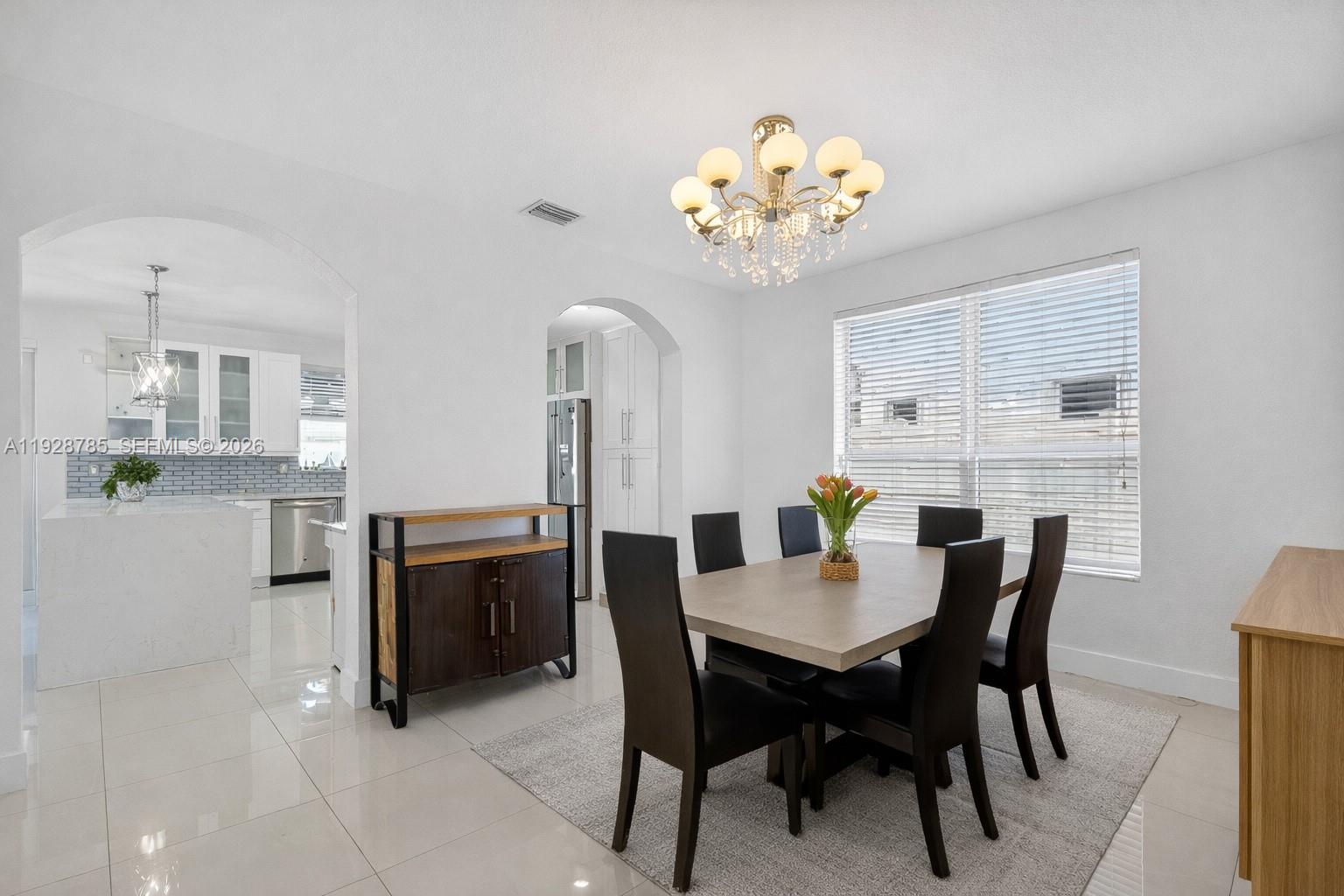 KENDALL COMMONS RESIDENTI - Residential