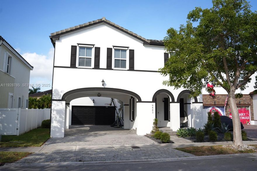 Beautifully updated and move-in ready, this 5-bedroom, 5-bath single-family home offers 3,344 sqft of bright and spacious living. Enjoy a modern kitchen, refreshed finishes throughout, and generous living areas perfect for entertaining. The home features a sparkling pool, a 2-car garage, and ample storage. With a functional layout and plenty of natural light, this property is the ideal blend of comfort and style-ready for its next owner.