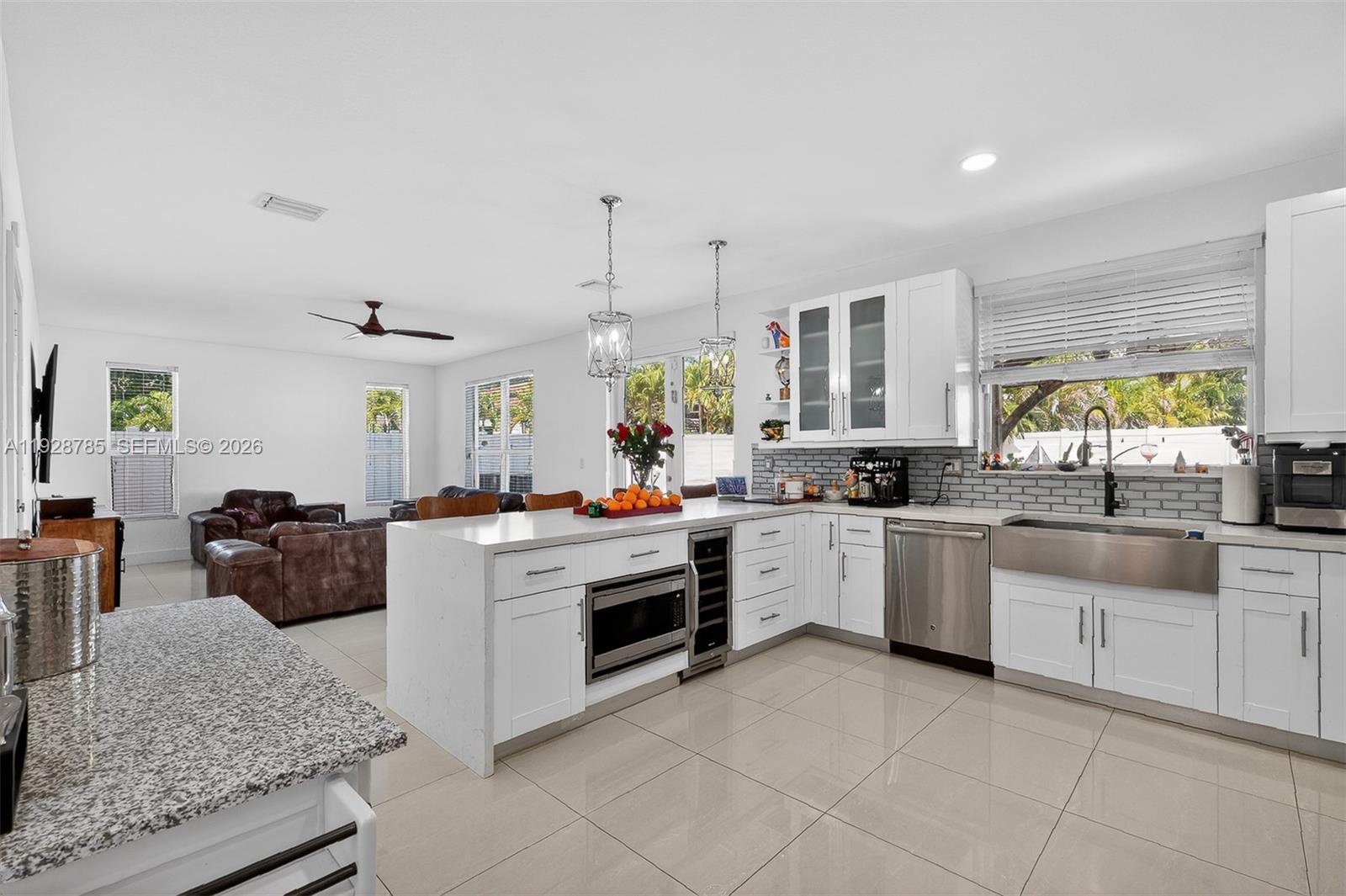 KENDALL COMMONS RESIDENTI - Residential