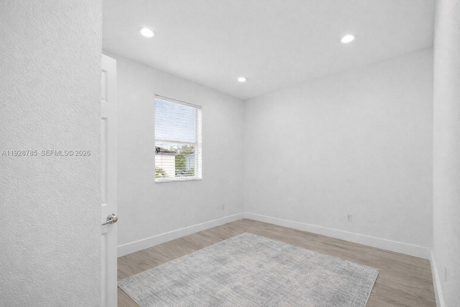 KENDALL COMMONS RESIDENTI - Residential