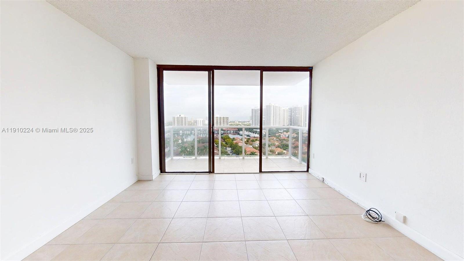 AVENTURA ELDORADO CONDO - Residential