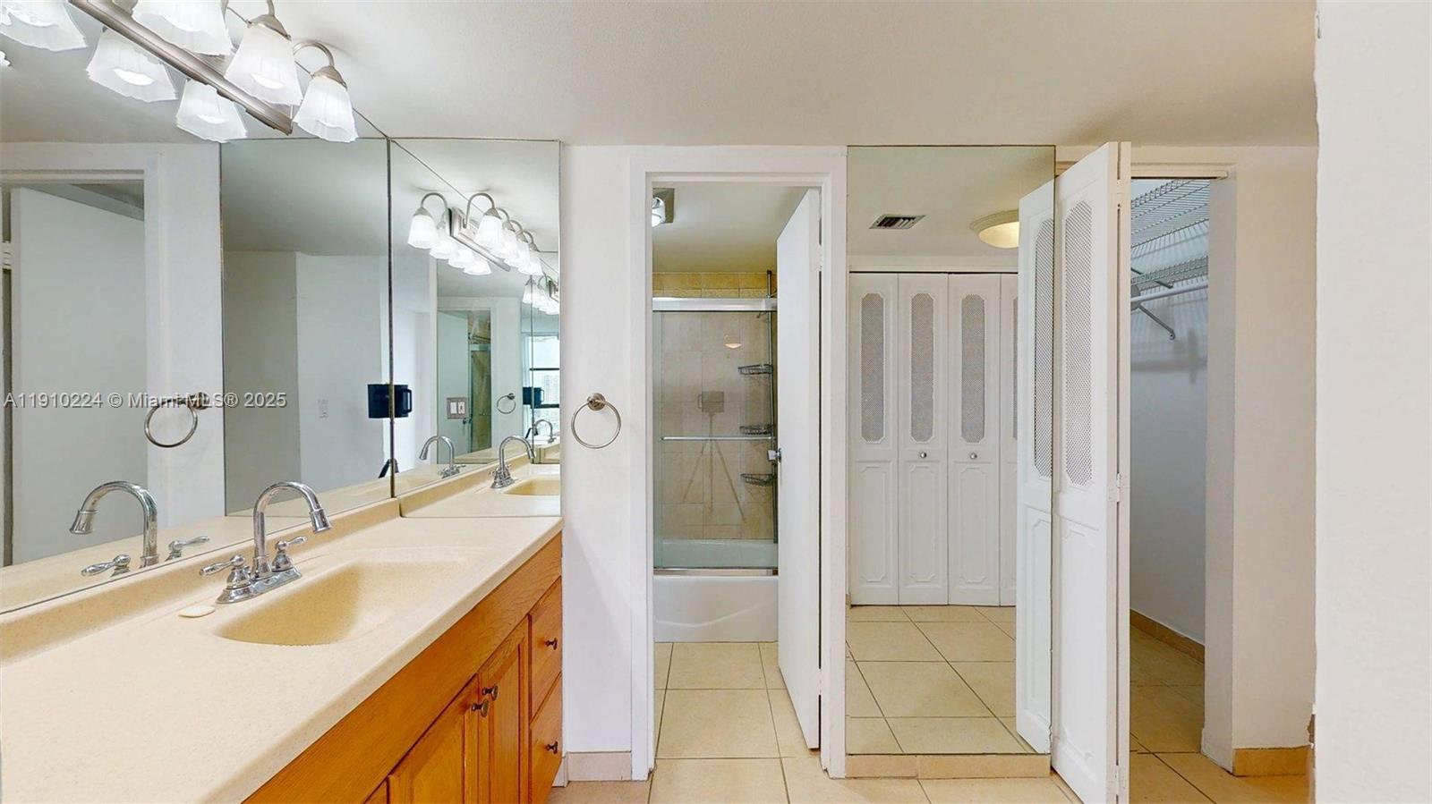 AVENTURA ELDORADO CONDO - Residential