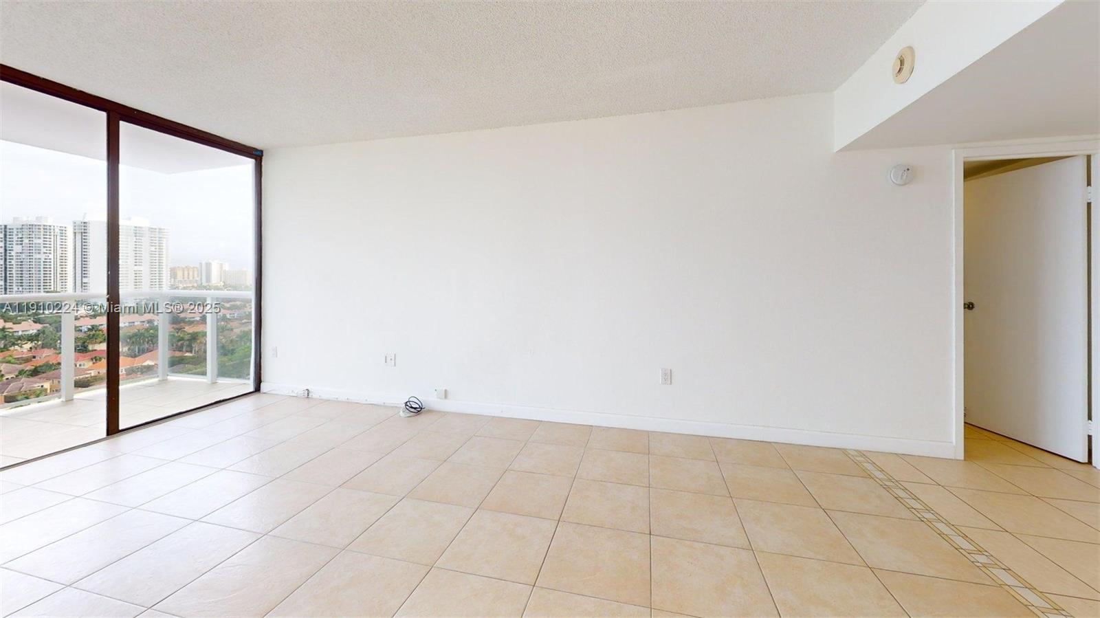 AVENTURA ELDORADO CONDO - Residential