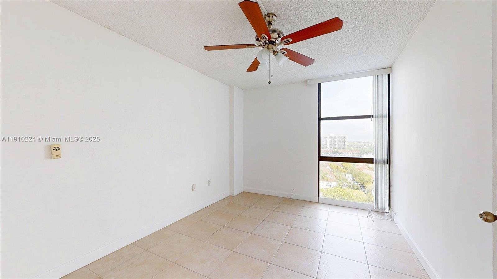 AVENTURA ELDORADO CONDO - Residential