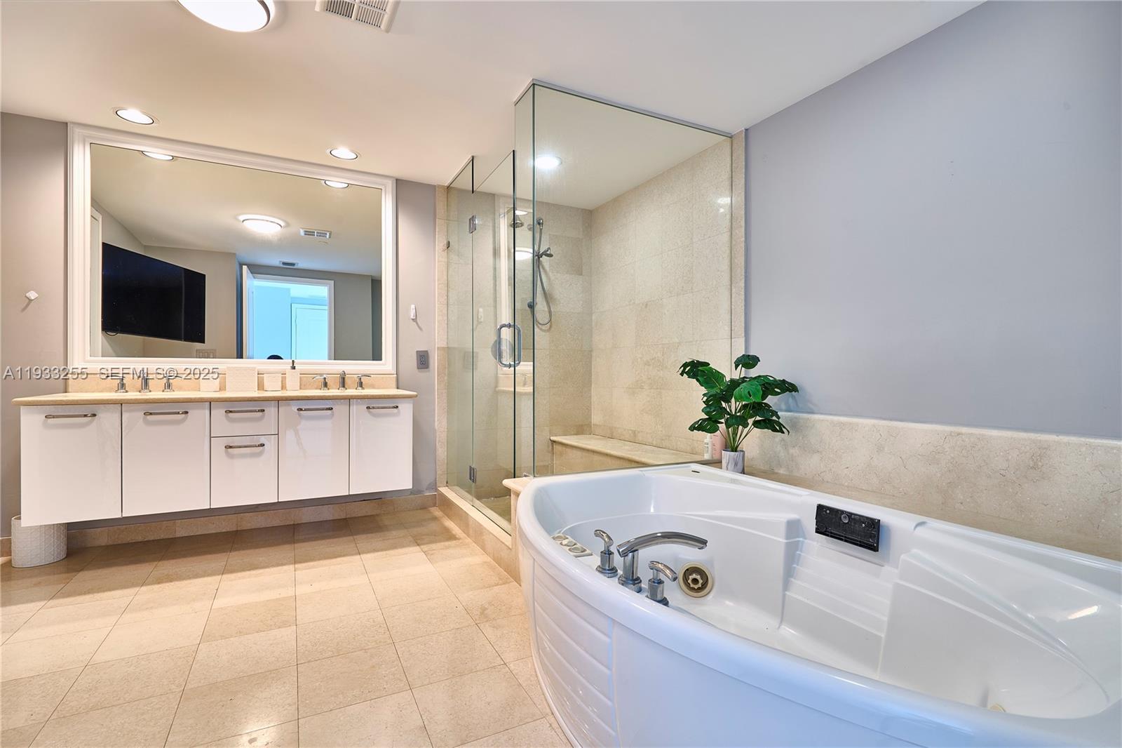 OCEAN PALMS CONDO - Residential