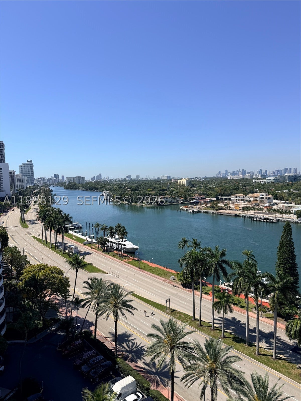 5161 Collins Ave 1506