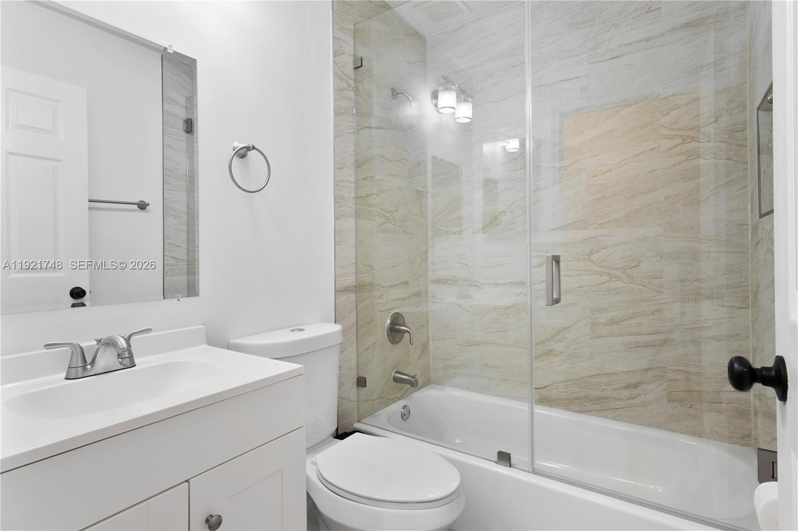 DORAL ISLES MARTINIQUE - Residential