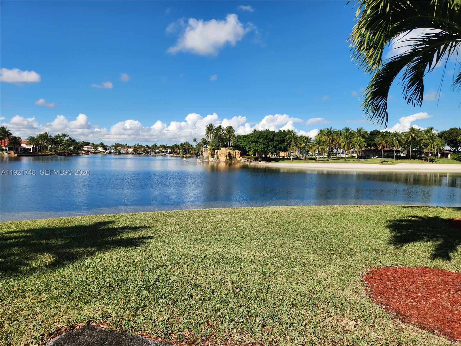 DORAL ISLES MARTINIQUE - Residential