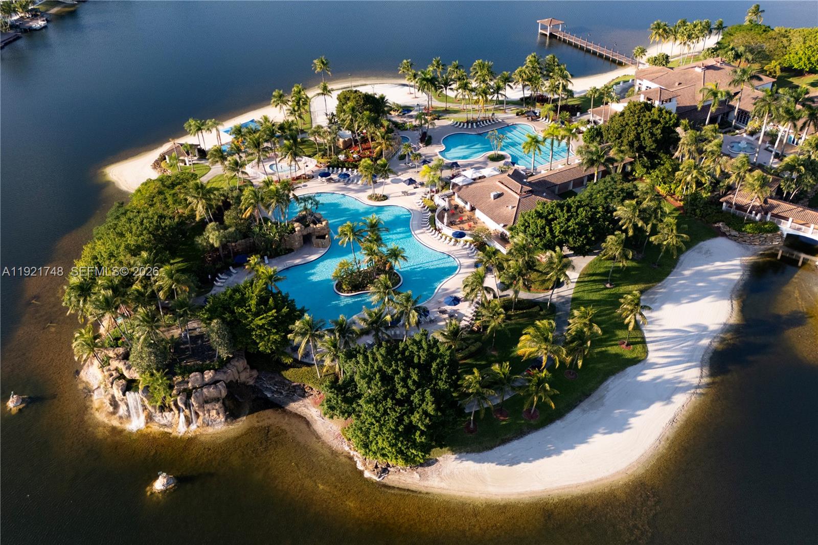 DORAL ISLES MARTINIQUE - Residential