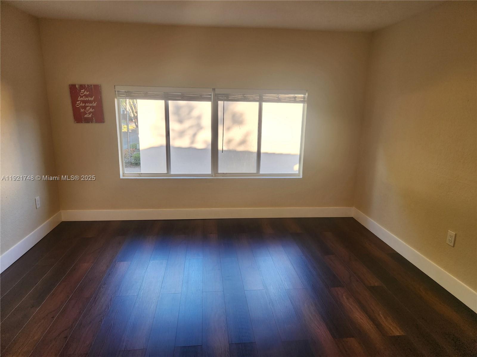 DORAL ISLES MARTINIQUE - Residential