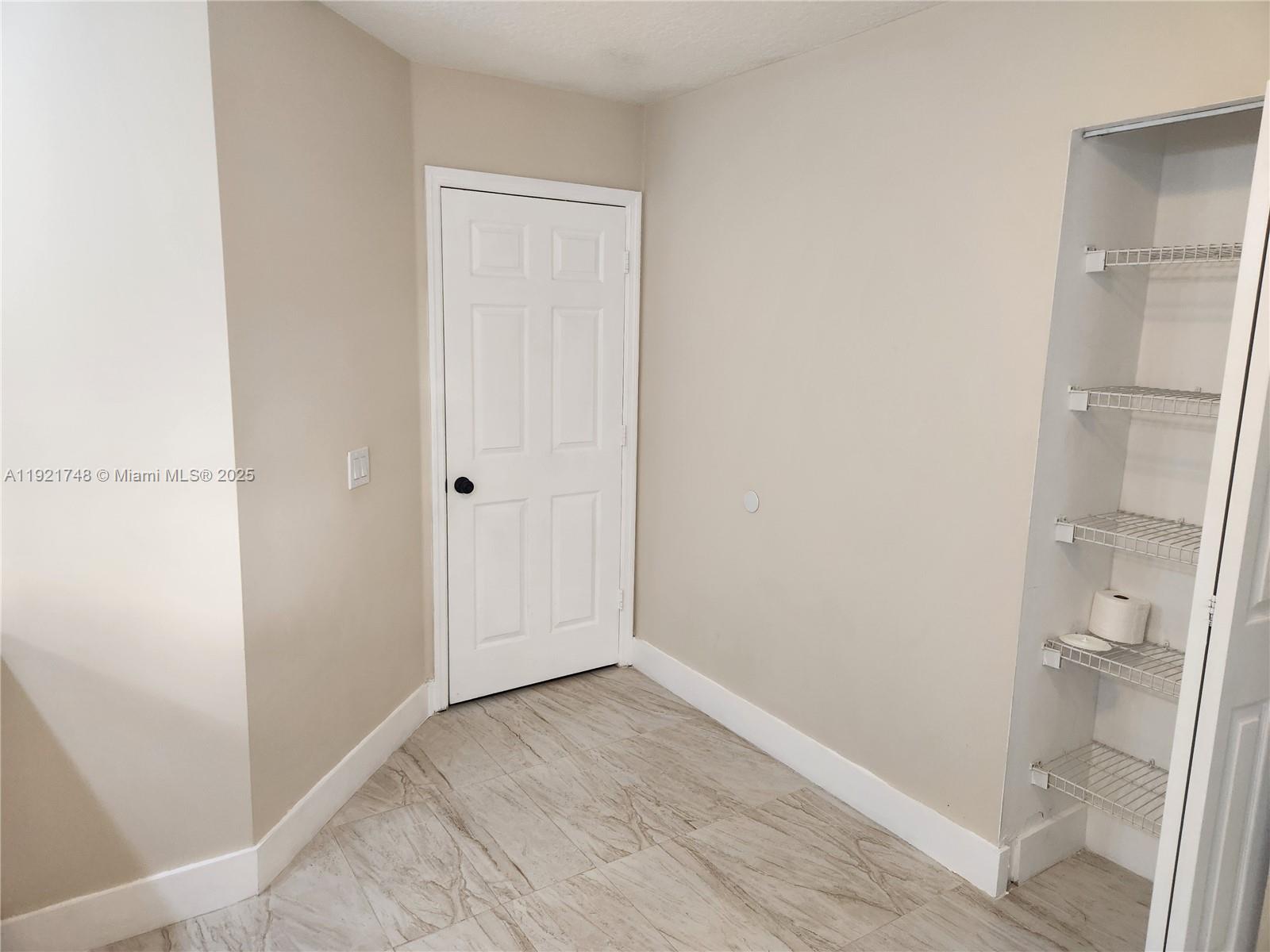 DORAL ISLES MARTINIQUE - Residential