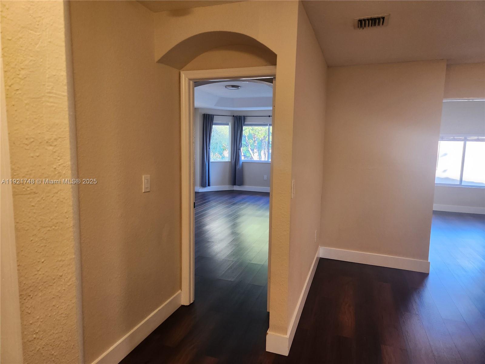 DORAL ISLES MARTINIQUE - Residential