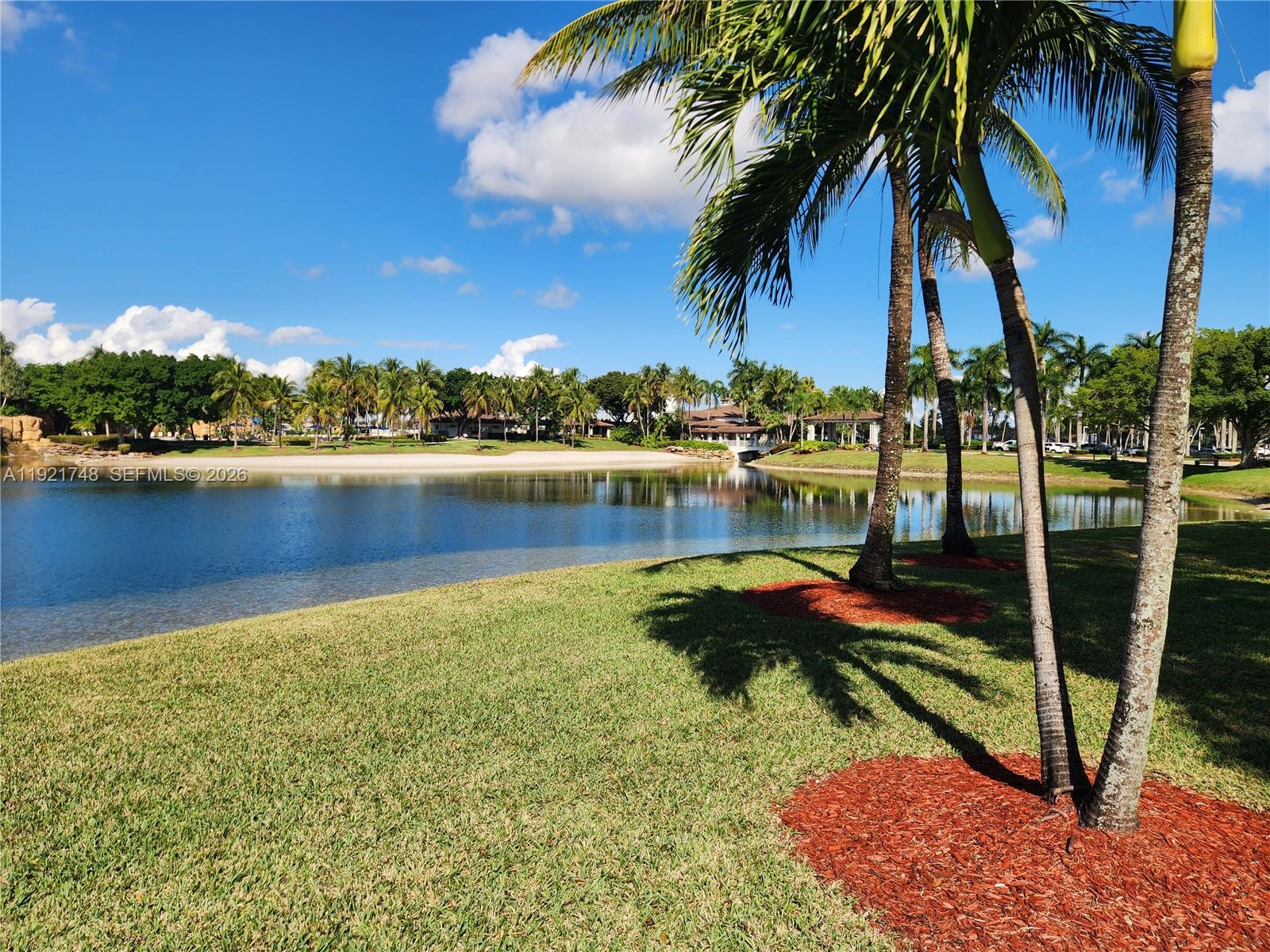 DORAL ISLES MARTINIQUE - Residential