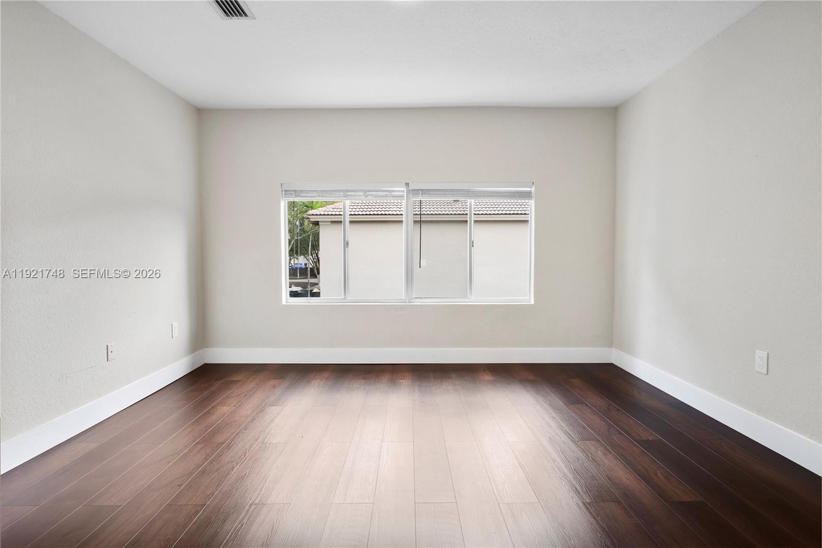 DORAL ISLES MARTINIQUE - Residential