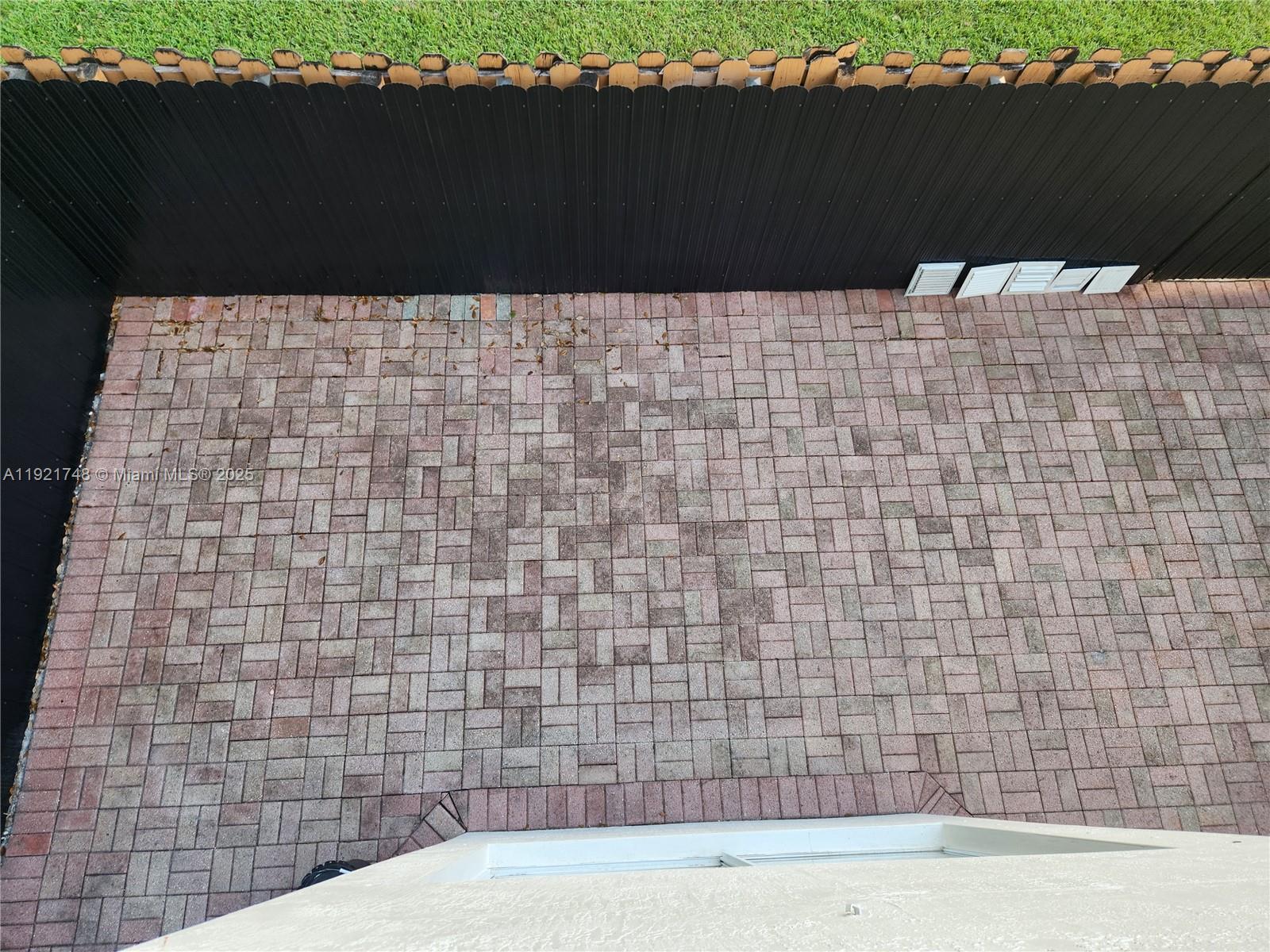 DORAL ISLES MARTINIQUE - Residential